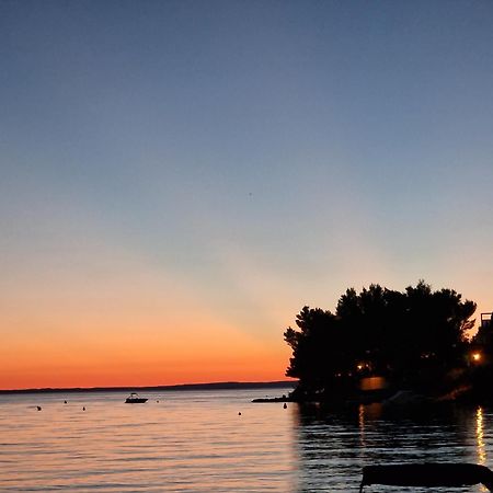 Apartaments Remi Stari Grad Kültér fotó
