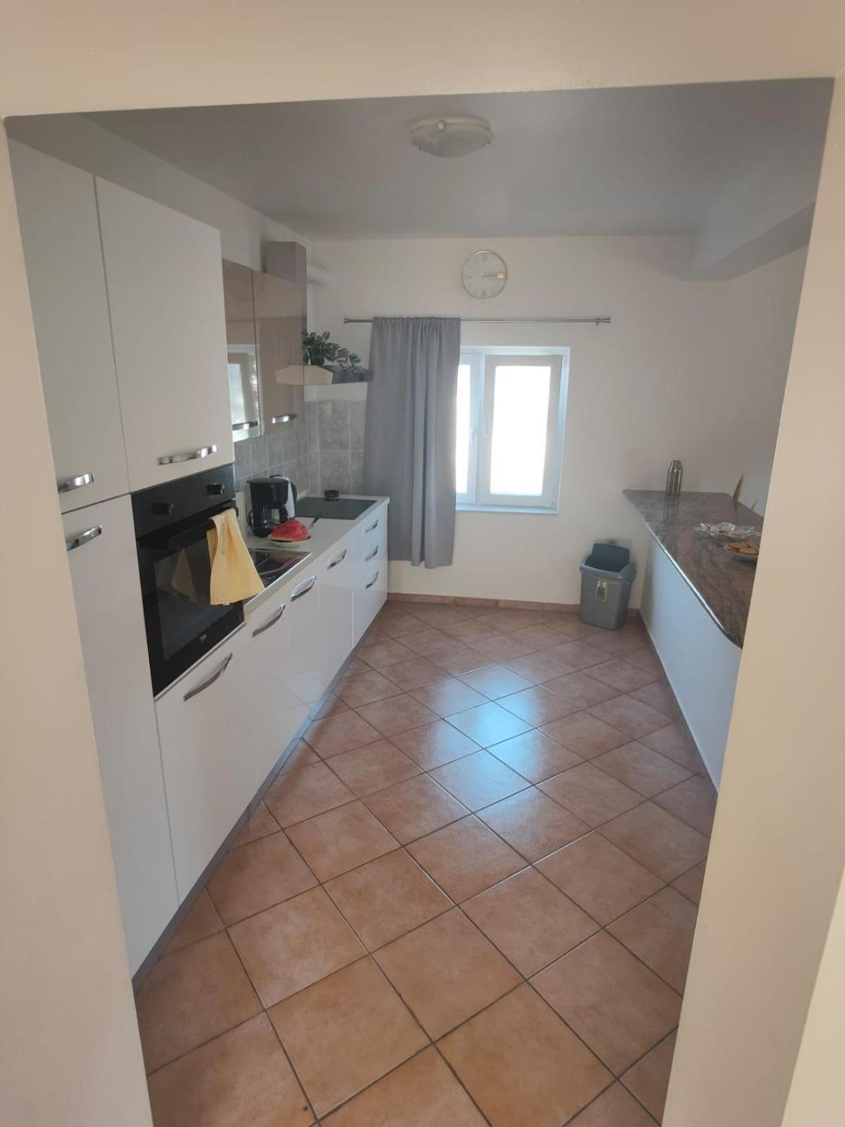 Apartaments Remi Stari Grad Kültér fotó